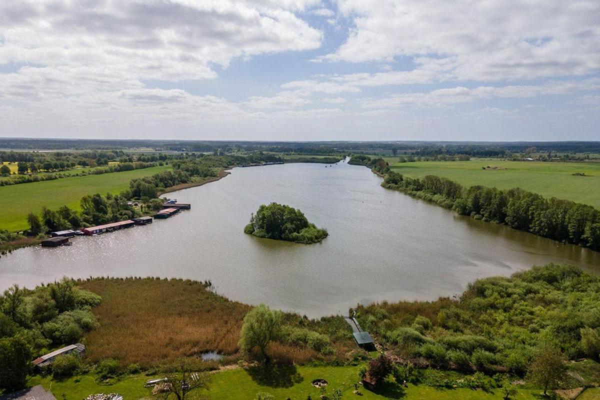 Ferienwohnung-Zwischen-den-Seen - Housity