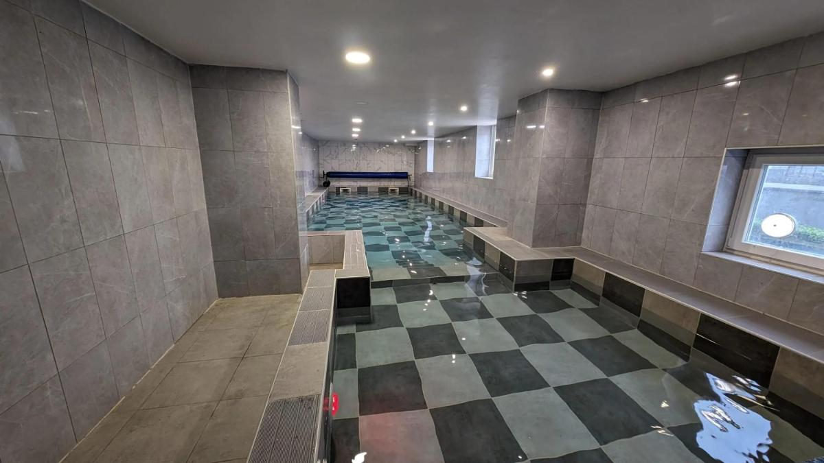 Spacieuse villa avec piscine à Diemeringen, 1000 m² - 50 personnes - Housity