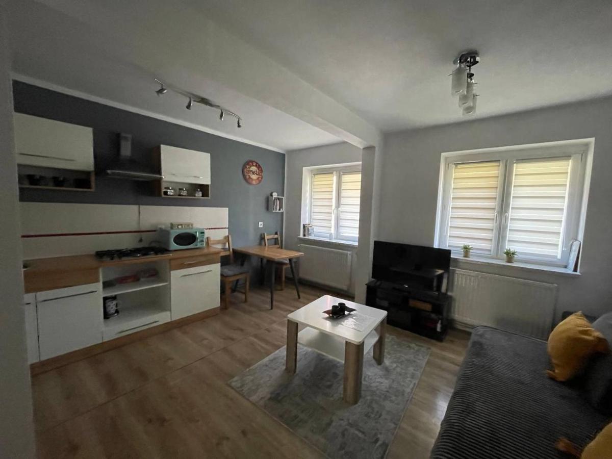 Apartament w Centrum Cichy Zakątek i parking - Hizvo
