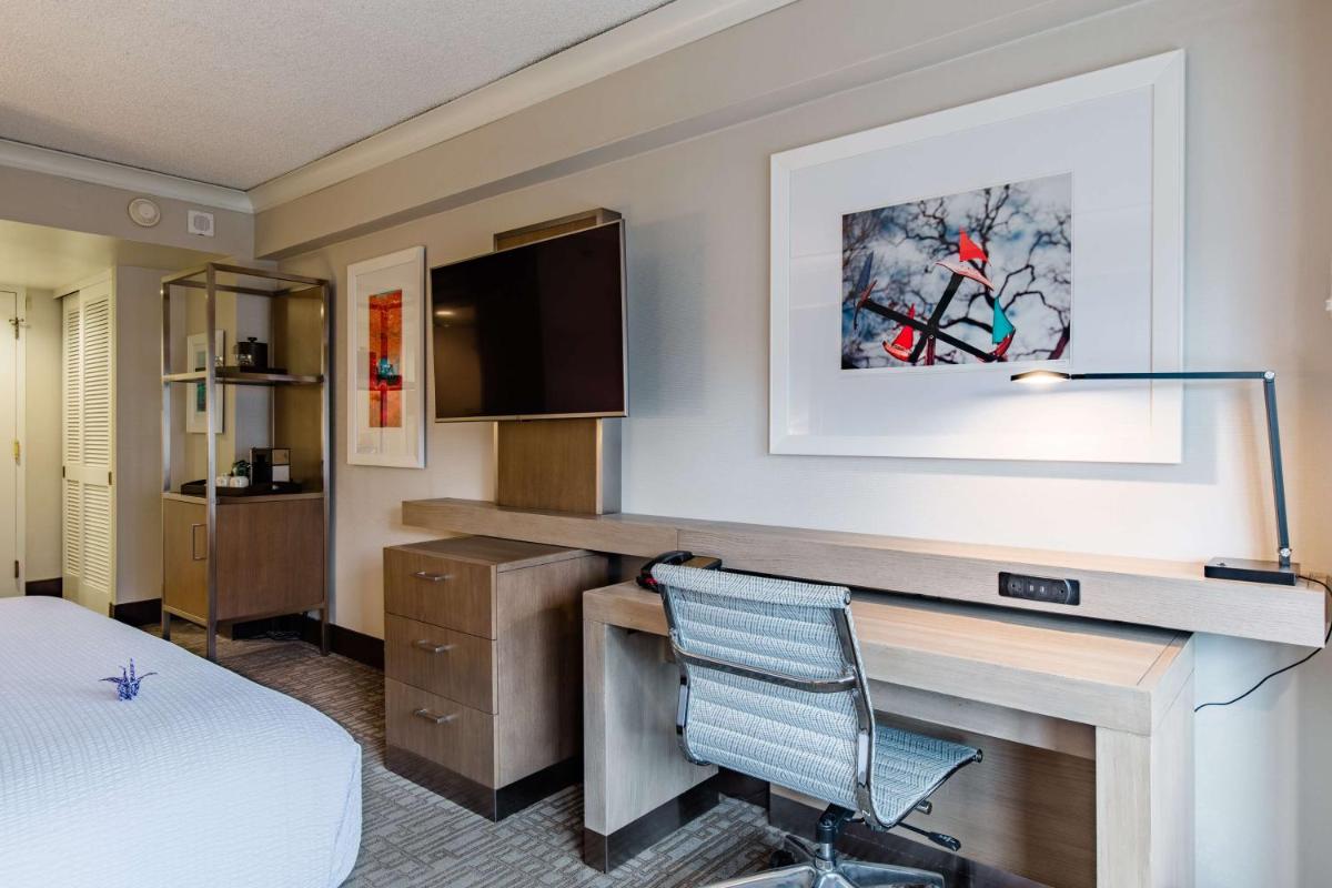 Coast Seattle Downtown Hotel by APA - Housity
