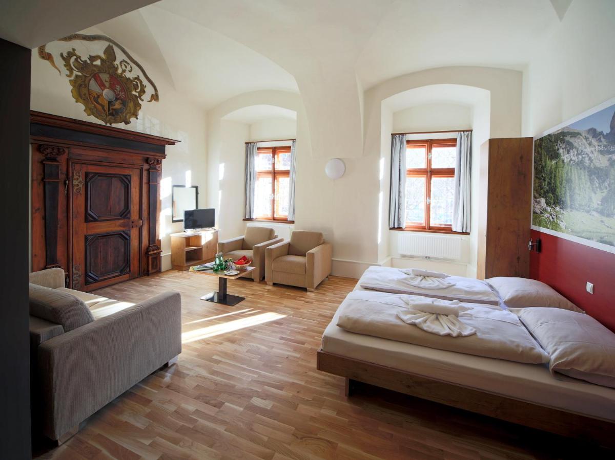 JUFA Hotel Spital am Pyhrn - Housity