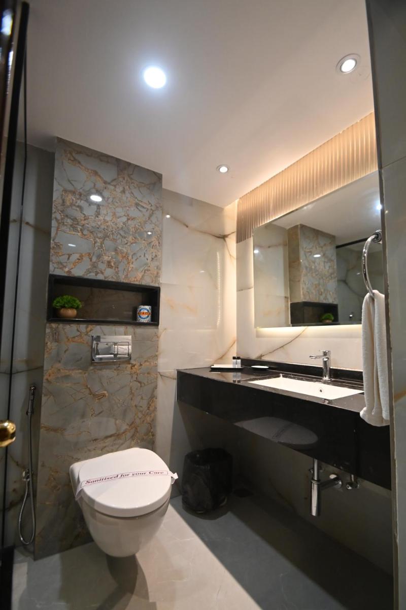 RNS Residency Sea View - Hizvo