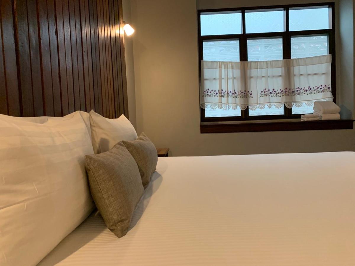 Thaimueang Boutique Hotel - Housity