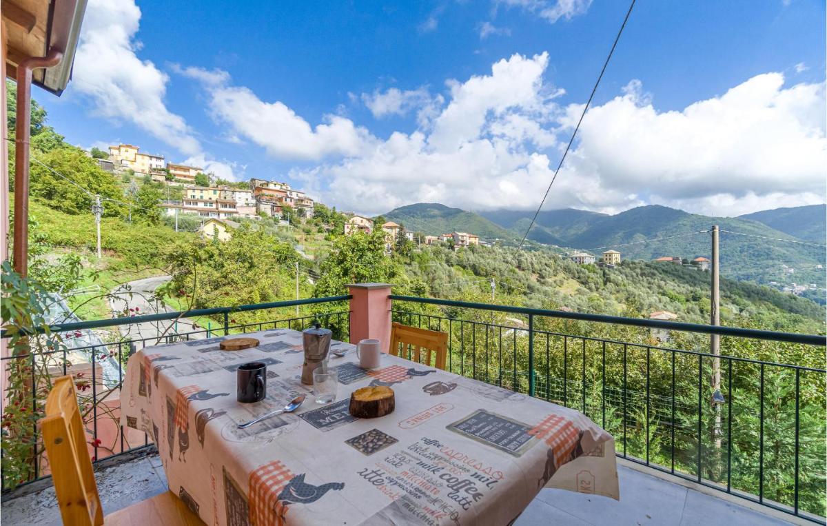 2 Bedroom Lovely Home In Tribogna - Housity