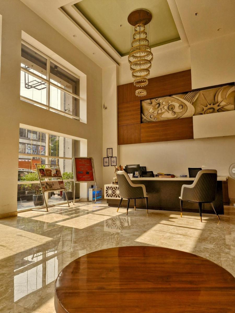 Hotel The Pearl - Newly Renovated in City Centre - Housity