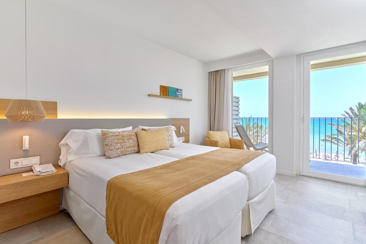 Cama o camas de una habitación en Myseahouse Flamingo - Adults Only 4* Sup