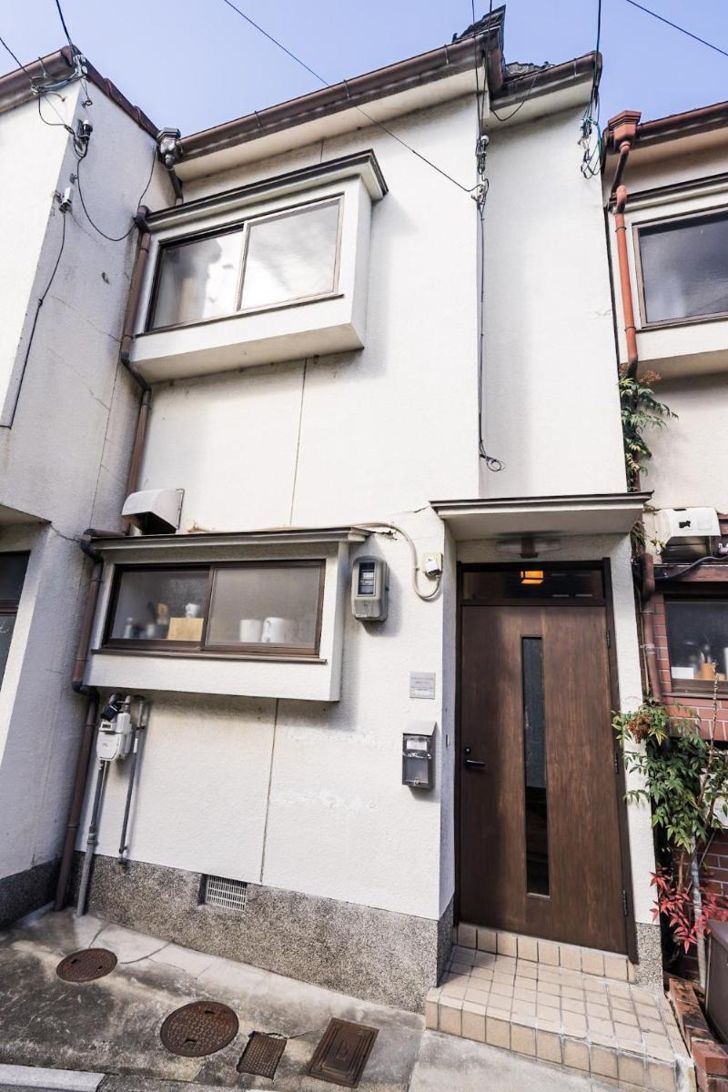 Demachi 2 - Housity