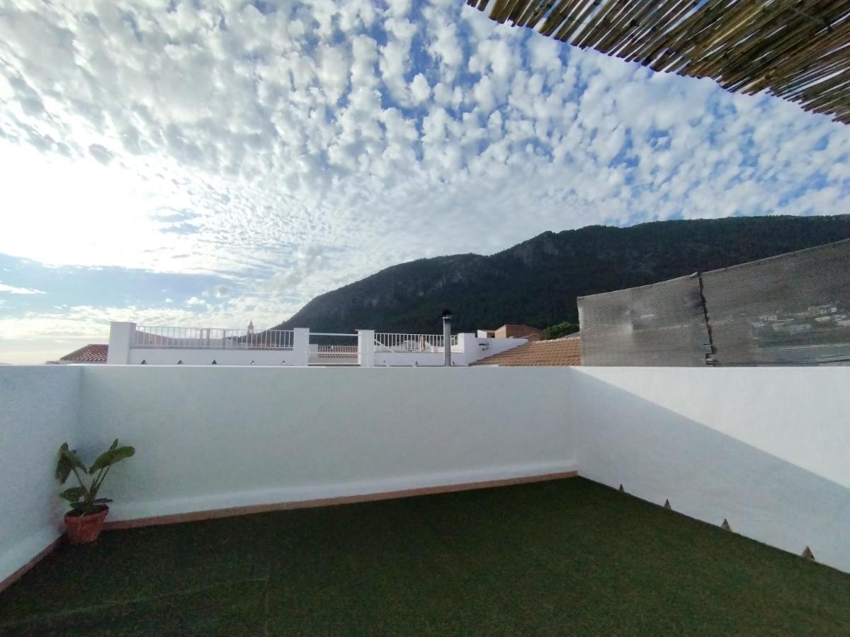 Apartamentos Lucia Algodonales - Housity