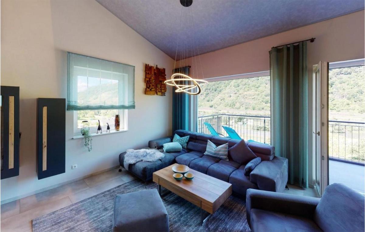 Lovely Apartment In Burgen With Wifi - Housity