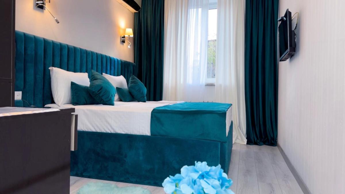 Hotel Tigran Mets Yerevan - Housity