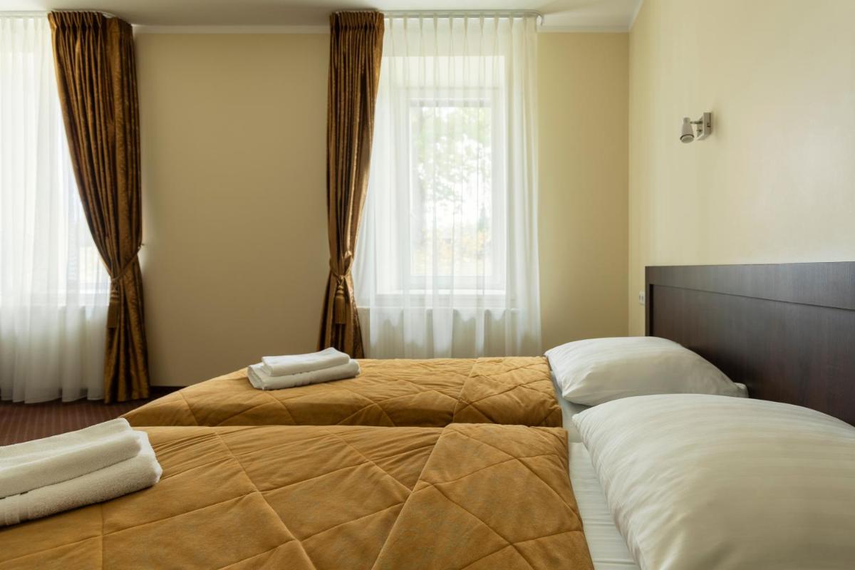 Domus Hotel - Housity