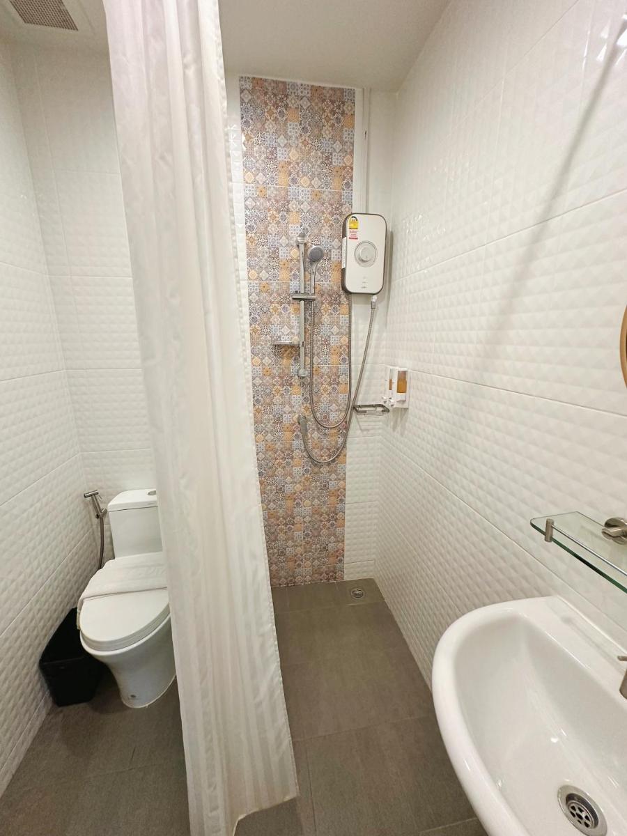 CozyHouse near MRT QSCC Convention Center 4BR 10ppl - Housity