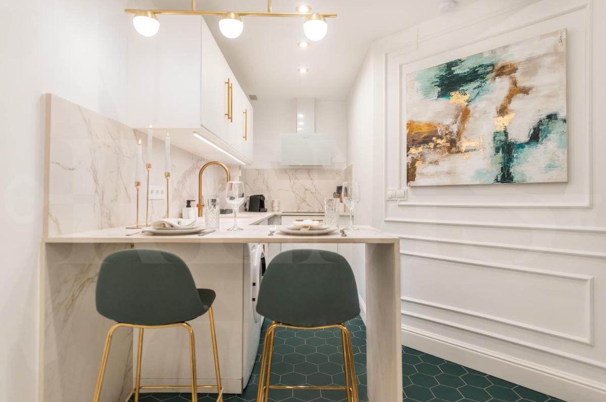 Newly refurbished glamorous flat in the center by REMS - Housity