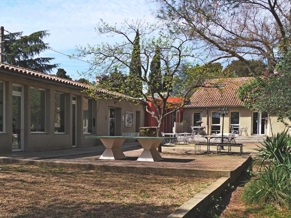Auberge de Jeunesse HI Nîmes - Housity