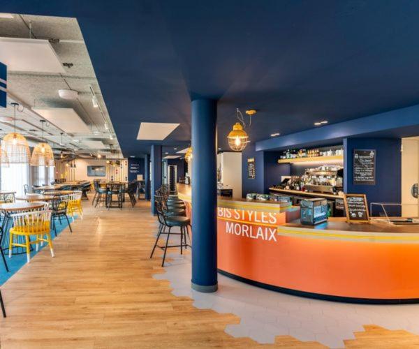 Restaurant ou autre lieu de restauration dans l'établissement ibis Styles Morlaix
