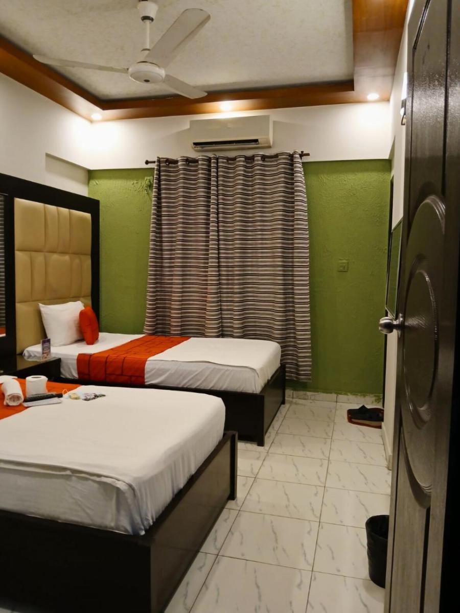 Hometown Apartments & Rooms - Housity