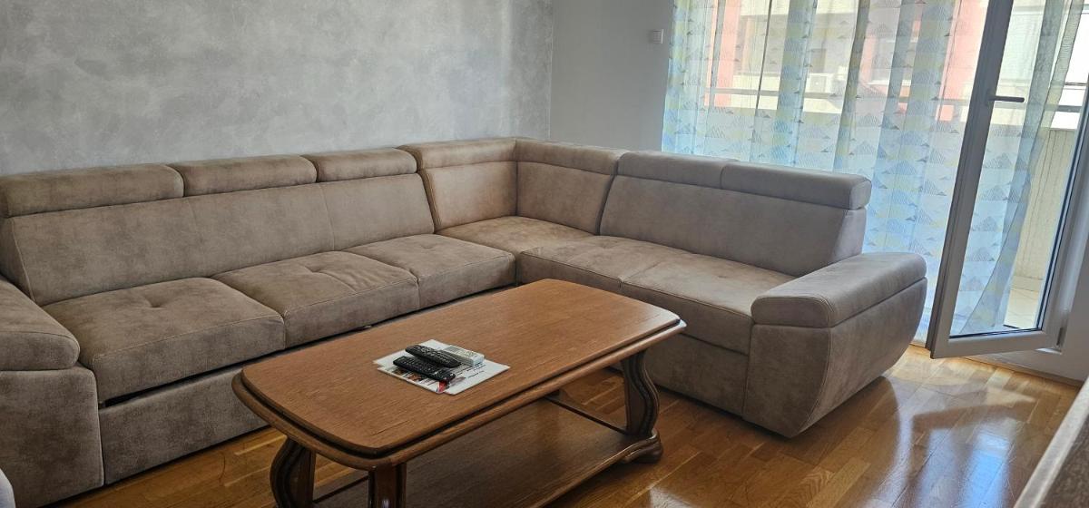 Nakii apartmani - Housity