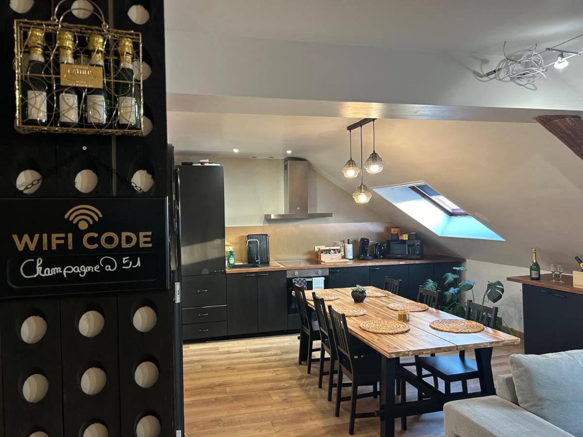 La fine bulle! Magnifique appartement pour votre séjour en CHAMPAGNE - Housity