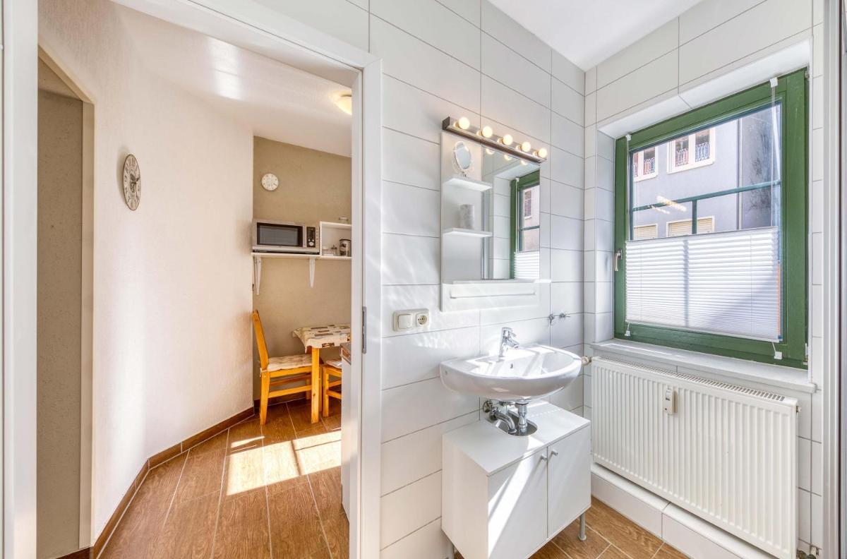 Backbord in der Warener Altstadt - Housity