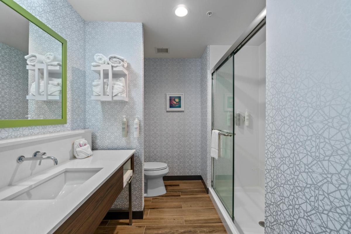 Hampton Inn Redmond Bend Airport - Housity