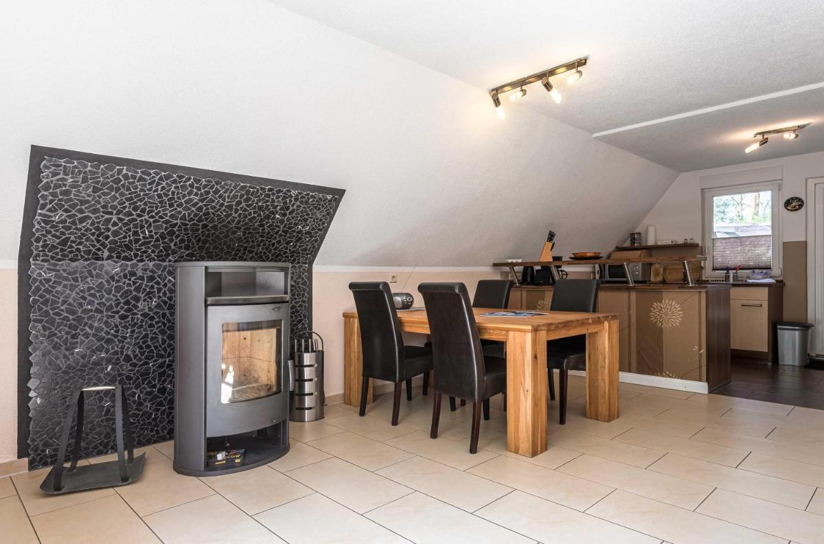 Ferienhaus Finn im Heidpark Silz - Housity