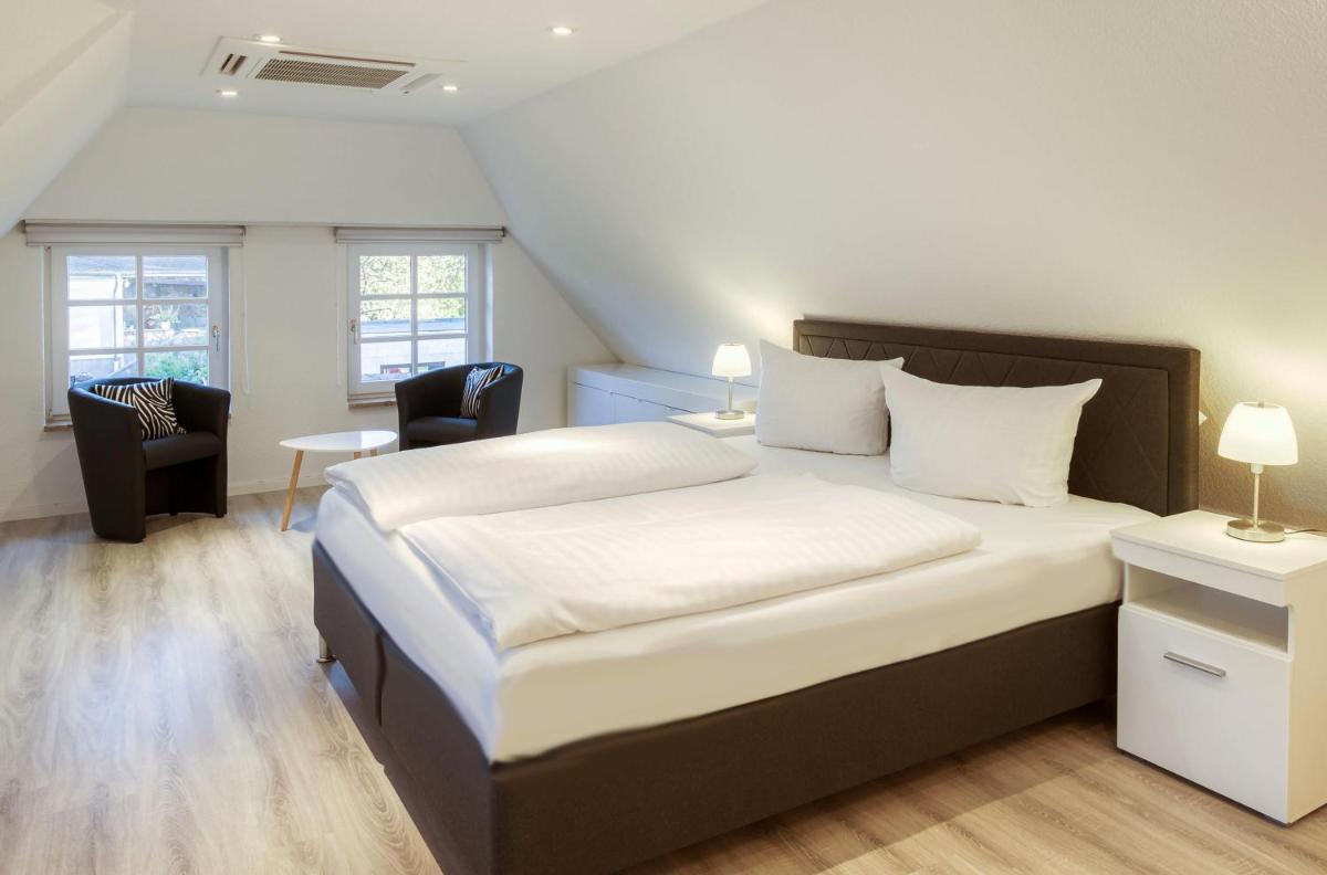 Haus am See - Housity