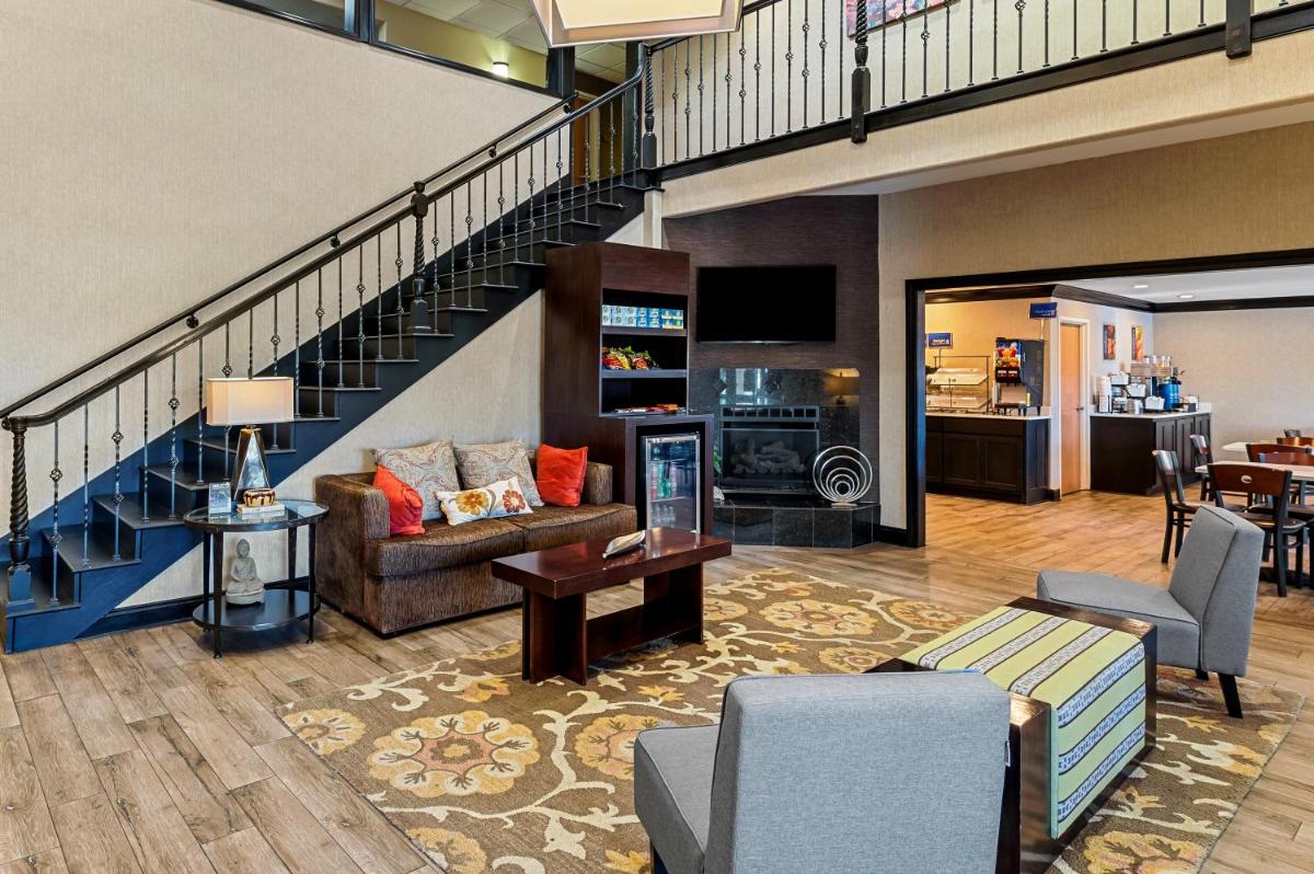 Best Western Presidential Hotel & Suites - Housity