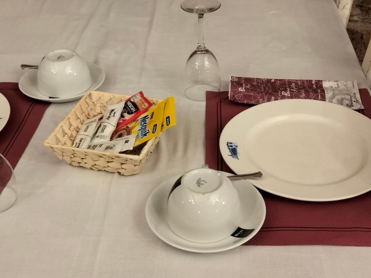 Comida en o cerca de este hotel