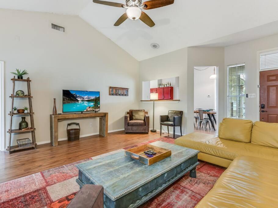 Great Home in Austin\'s Wells Branch Neighborhood! - Housity