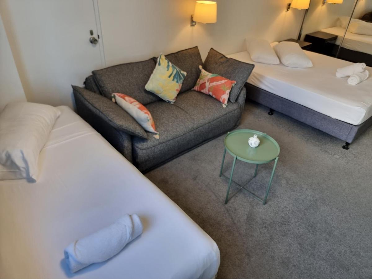 Accommodation Sydney - Hyde Park Plaza 38 College St Sydney - Housity