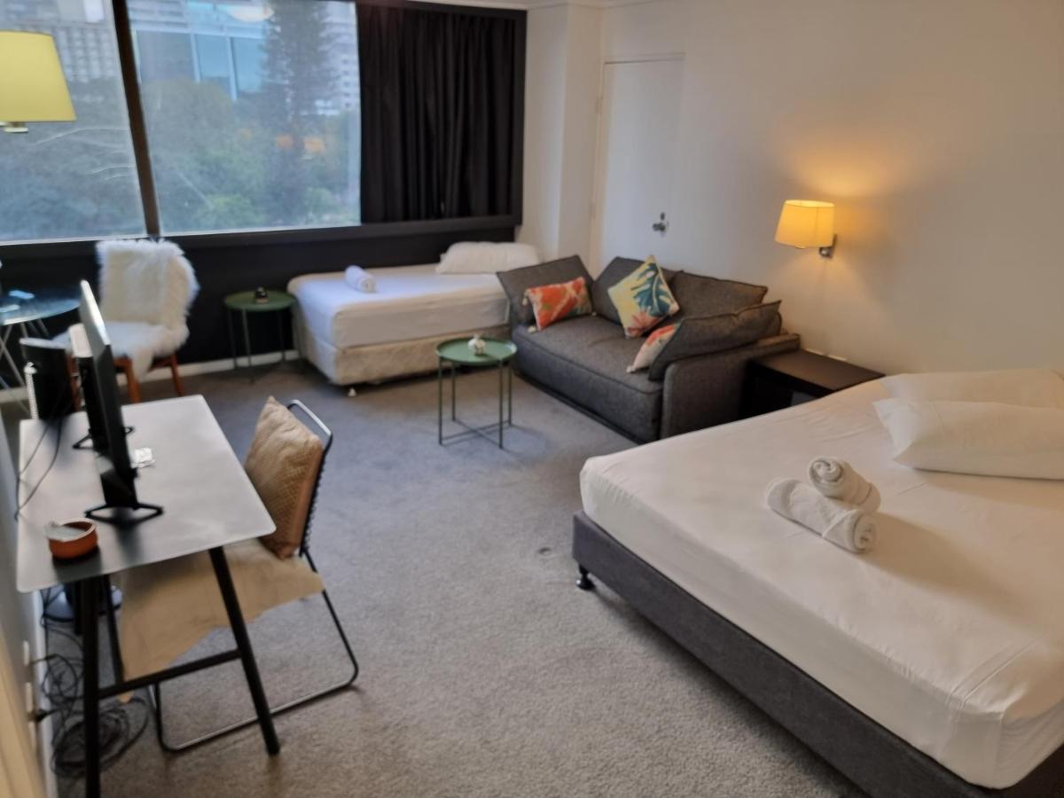 Accommodation Sydney - Hyde Park Plaza 38 College St Sydney - Housity