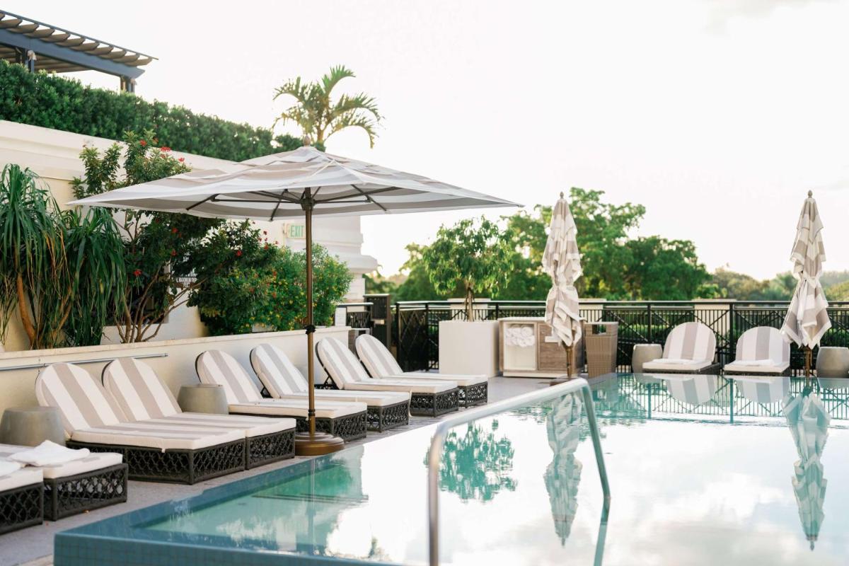 THesis Hotel Miami Coral Gables, Curio Collection by Hilton - Housity