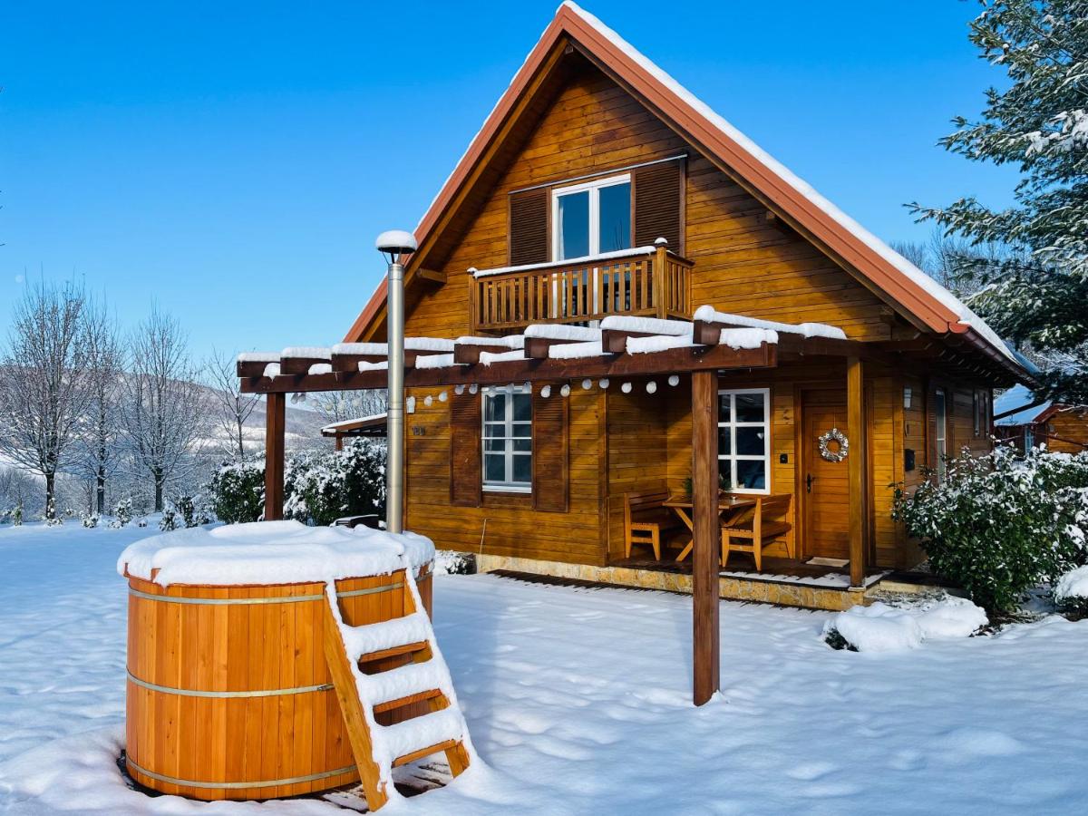 Holiday Homes Vita Natura - Housity
