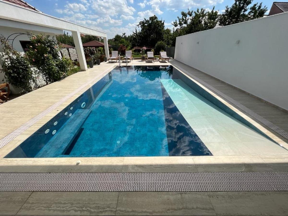 TREND - Housity