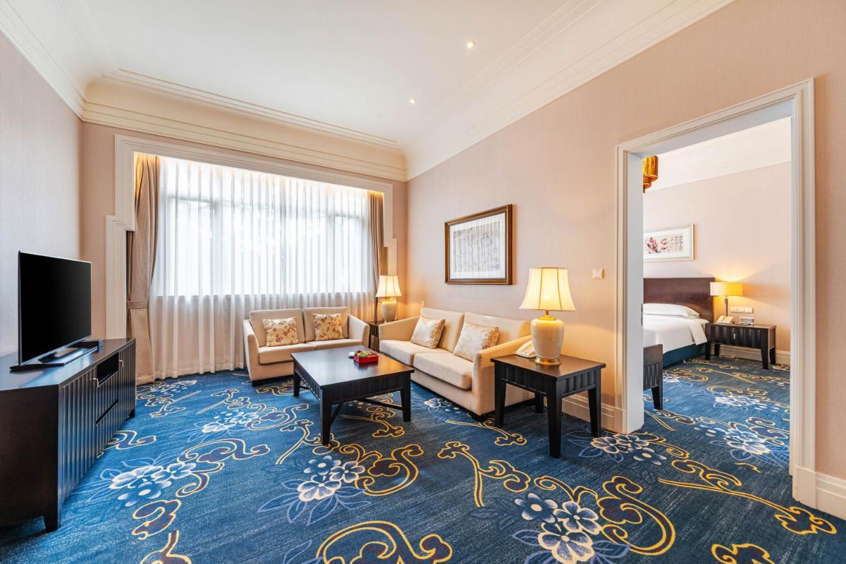 Hong Qiao State Guest House - Housity