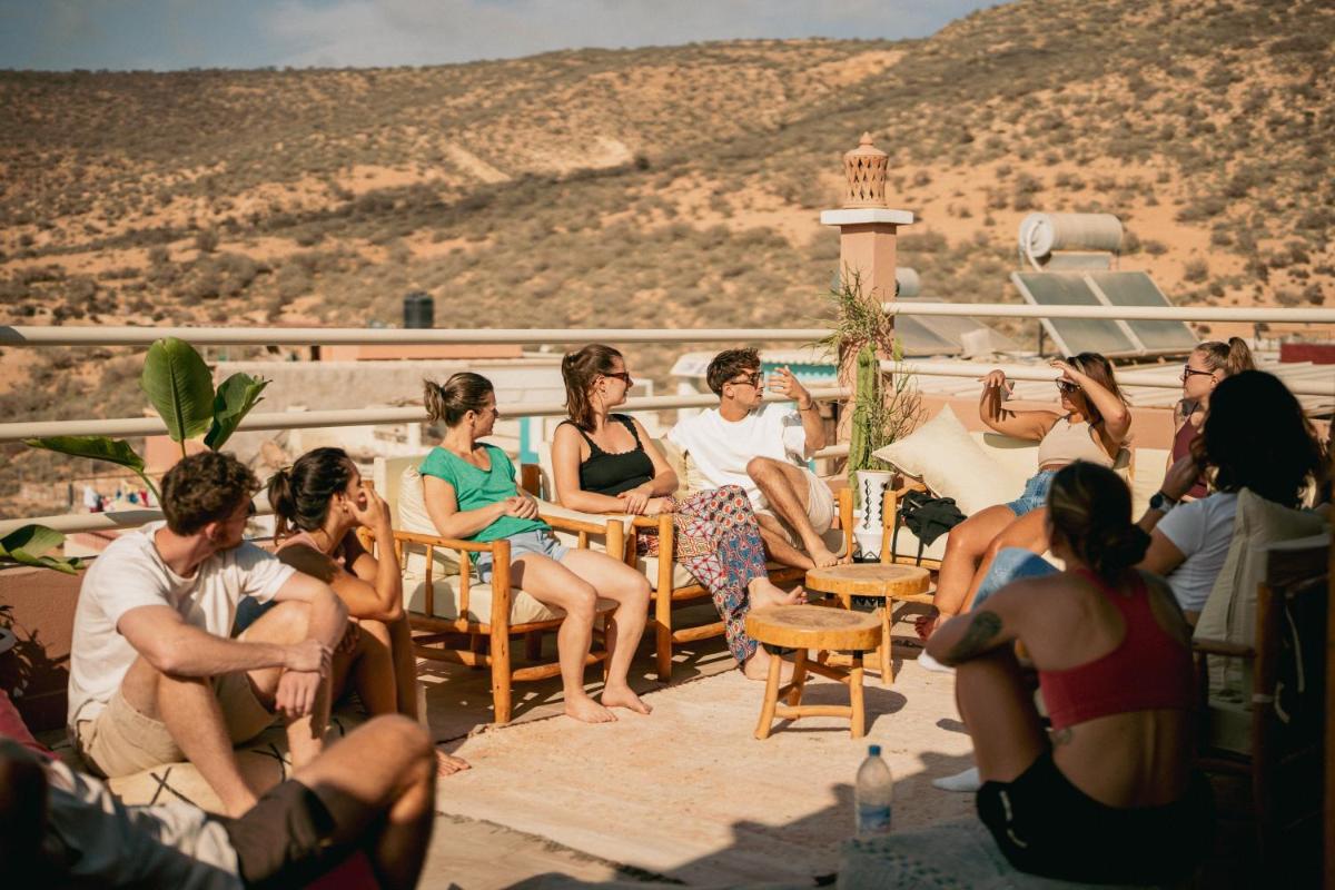 Flo Surf Morocco - Housity