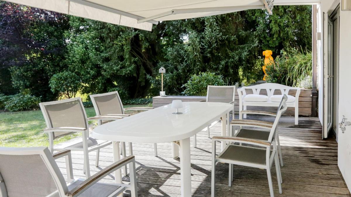 Ferienwohnung Jung und Lind - Housity