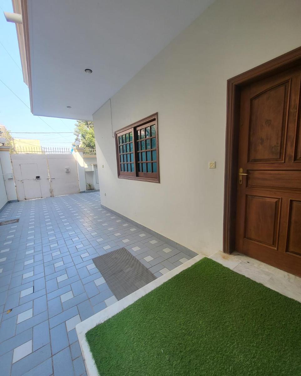 Travel lodge clifton - Housity