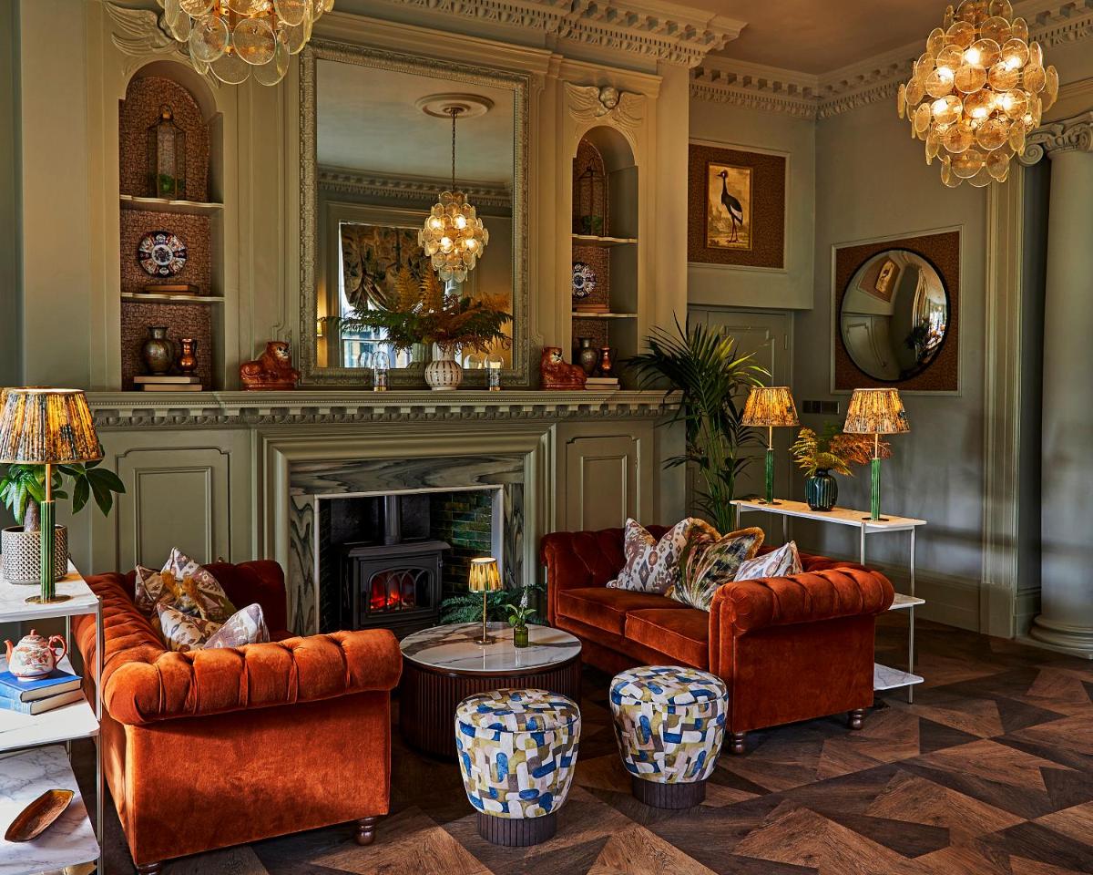 Burnham Beeches Hotel - Housity