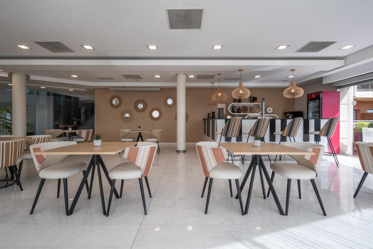 Zona de estar de Exe Estepona Thalasso & Spa- Adults Only