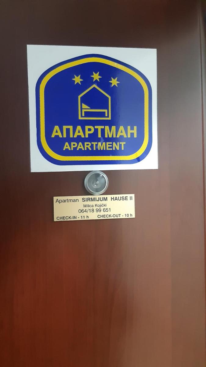 Sirmijum Hause II - Housity