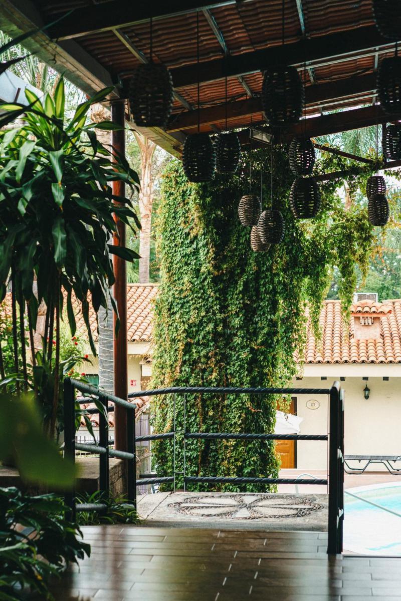 Hotel Posada Virreyes - Housity