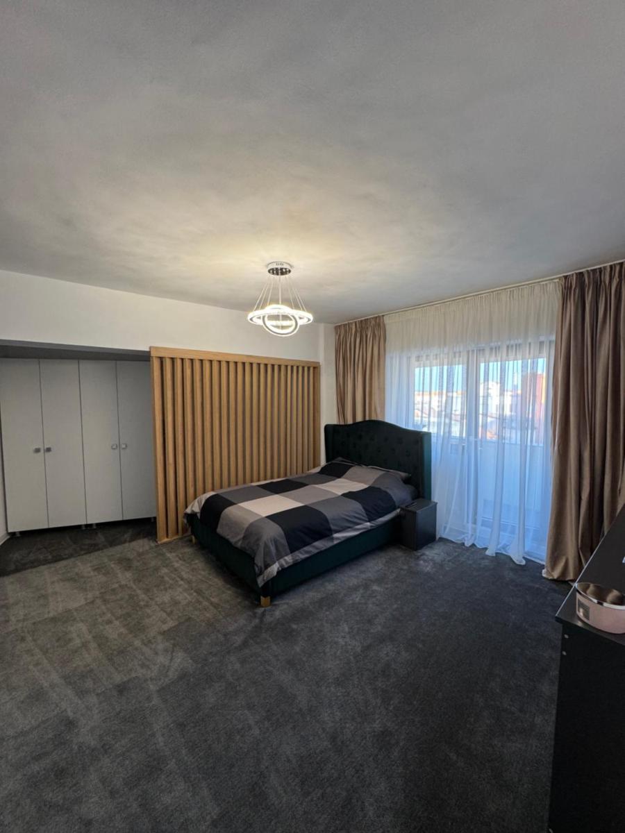 Central Apartment - Housity