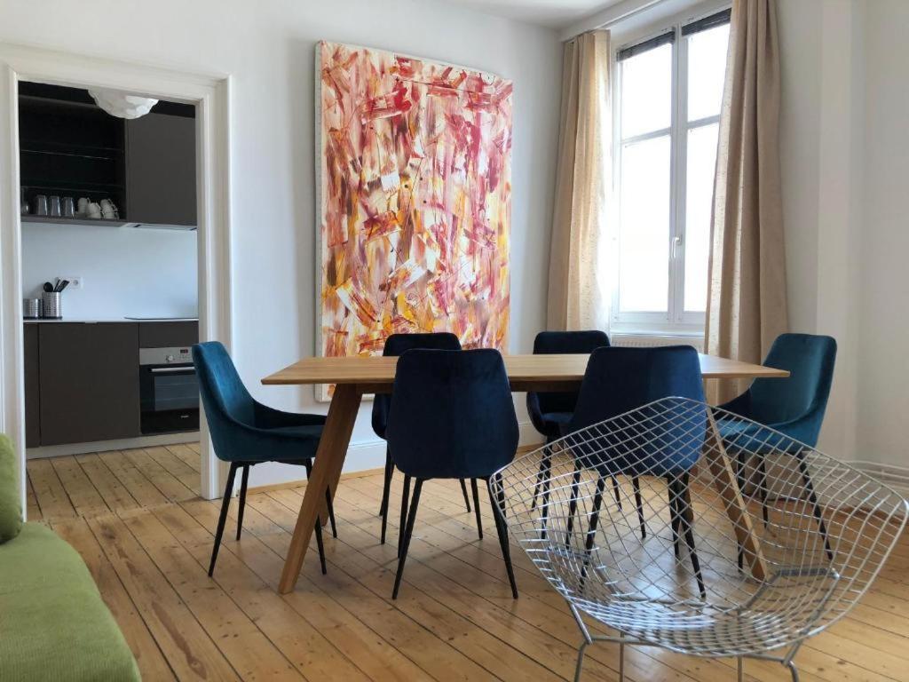 PRALINE - Housity