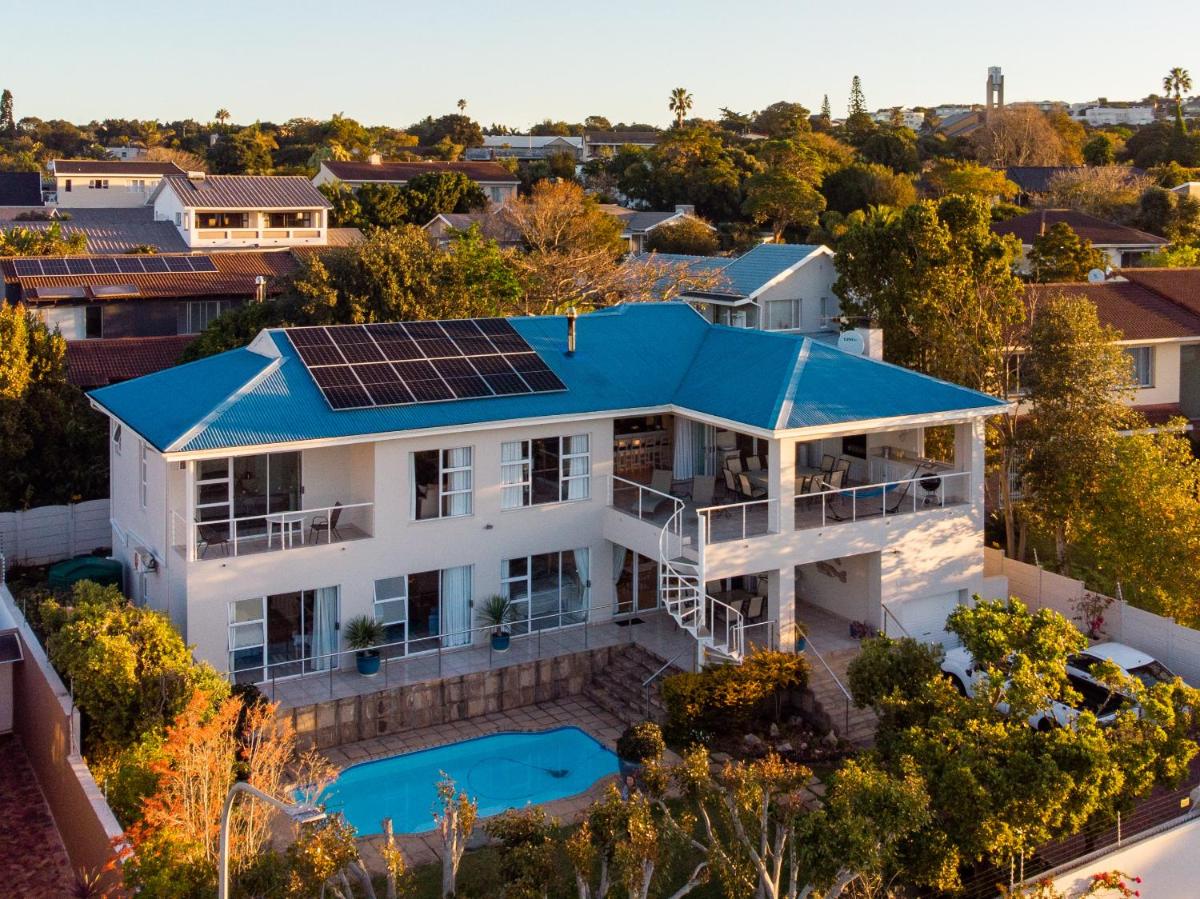 Lovely 2 bedroom rental unit with exquisite views - Housity