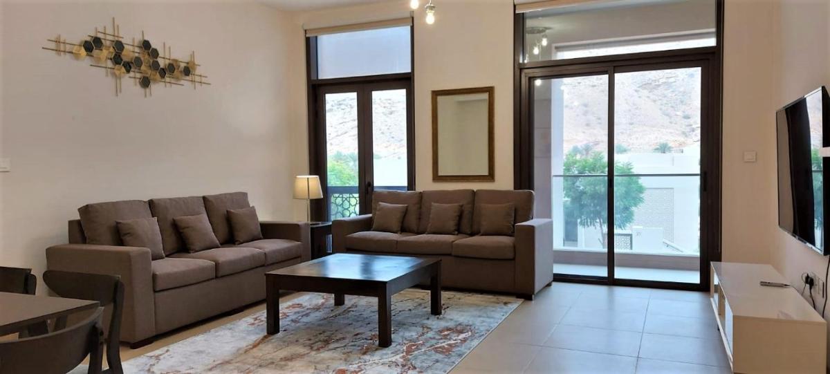 ONE Elegant 2BHK Apartment in Muscat Bay - Housity
