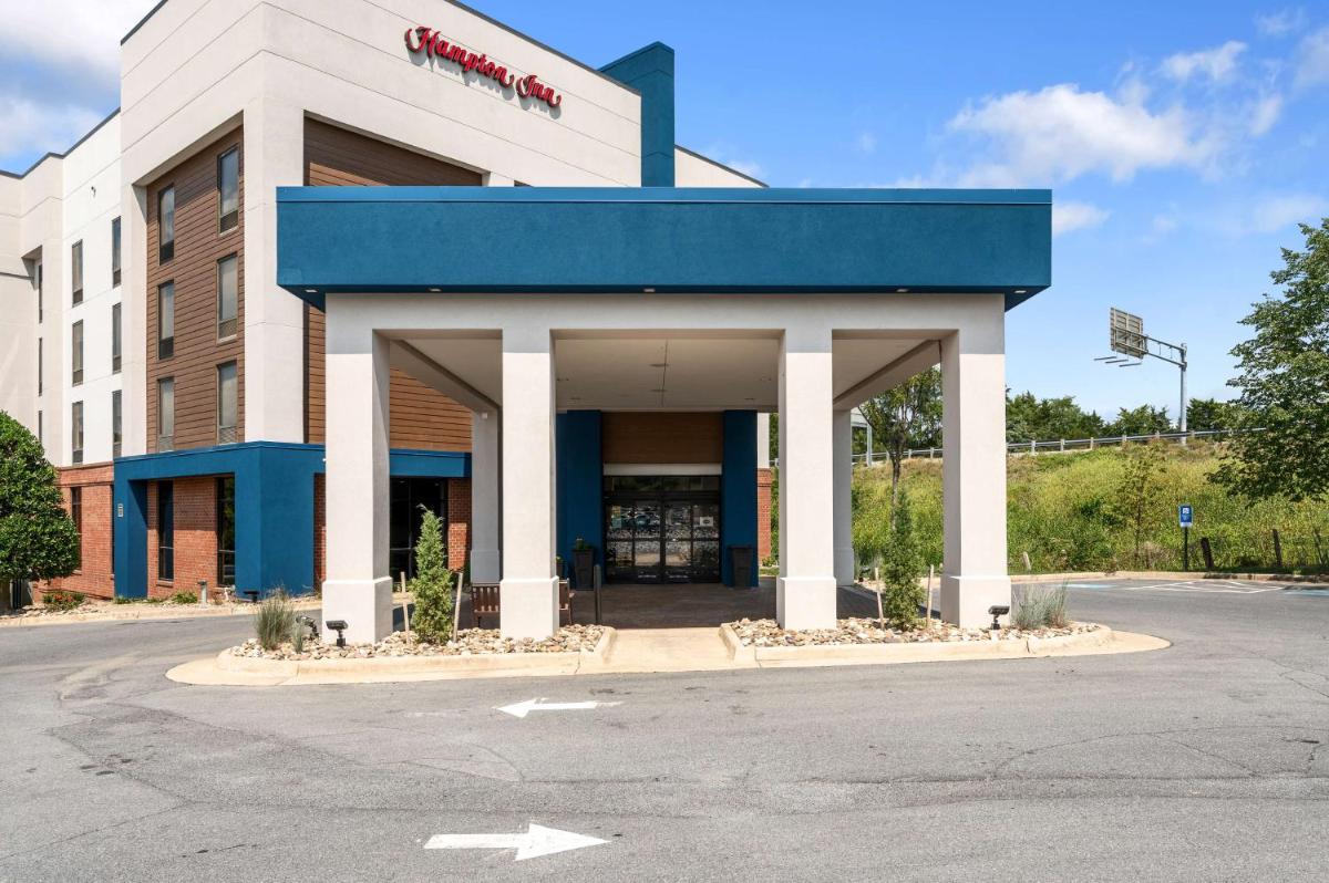 Hampton Inn Front Royal - Housity