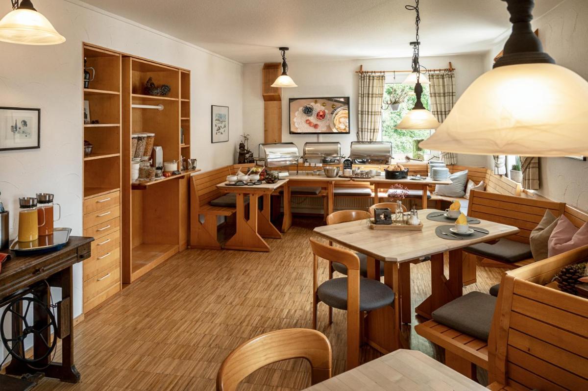 Fritz'es Goldener Stern - Housity