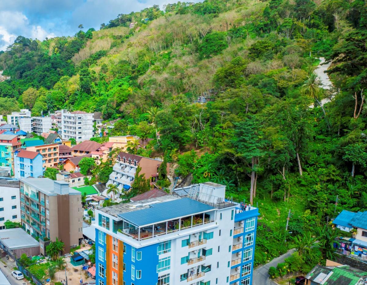 Meet Holiday International Hotel-Patong 普吉岛相遇国际度假酒店-芭东店 - Housity