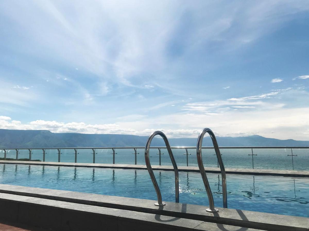 Labersa Hotel & Convention Center Samosir - Housity